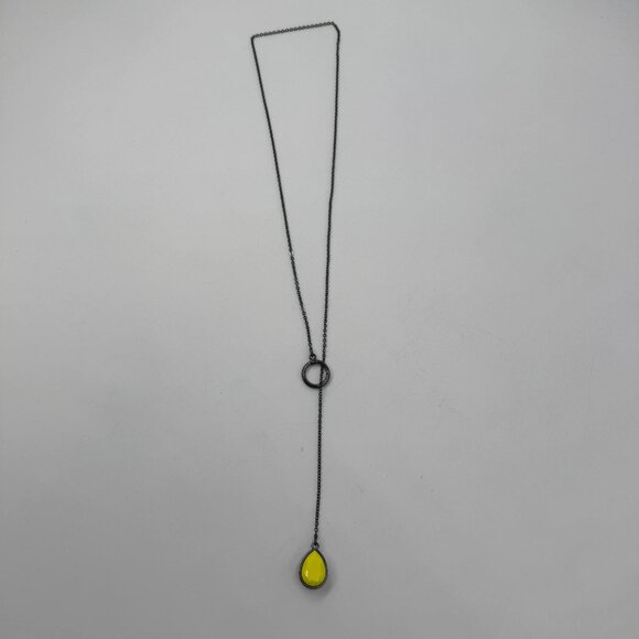Vintage Antique Tone 26" Lariat Necklace with Yellow Acrylic Tear Drop Charm - Picture 6 of 6